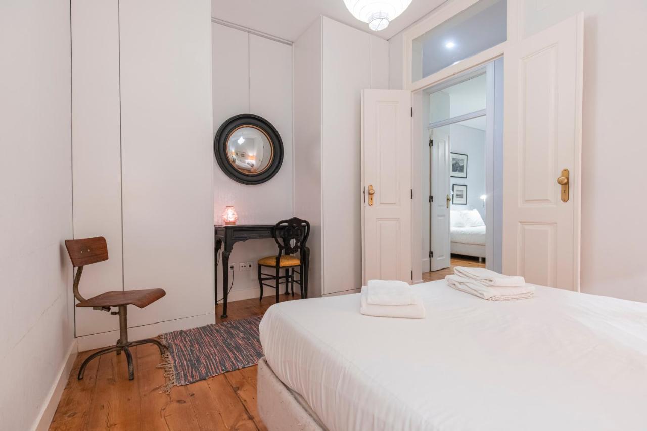 Castelo Design Aparment W/ Balcony & Super View By Lovelystay Lisboa Exteriör bild