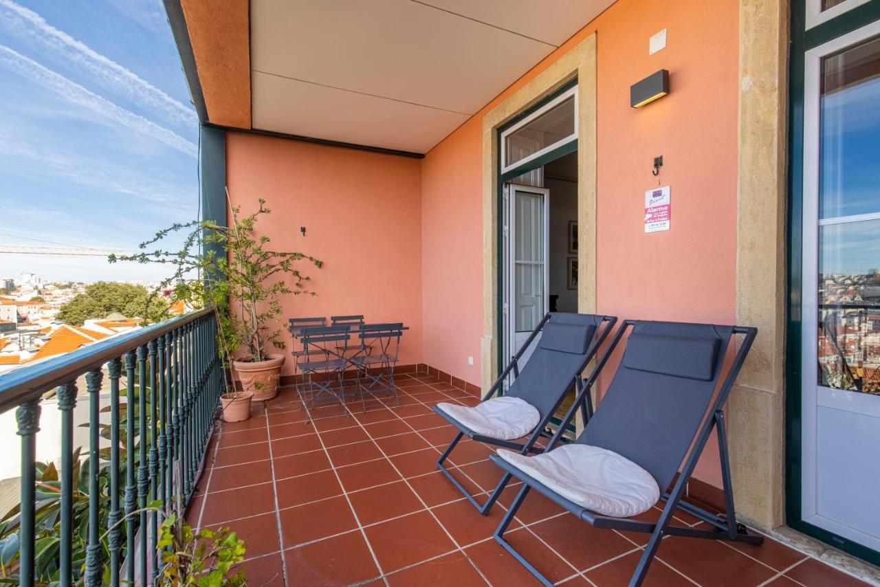 Castelo Design Aparment W/ Balcony & Super View By Lovelystay Lisboa Exteriör bild
